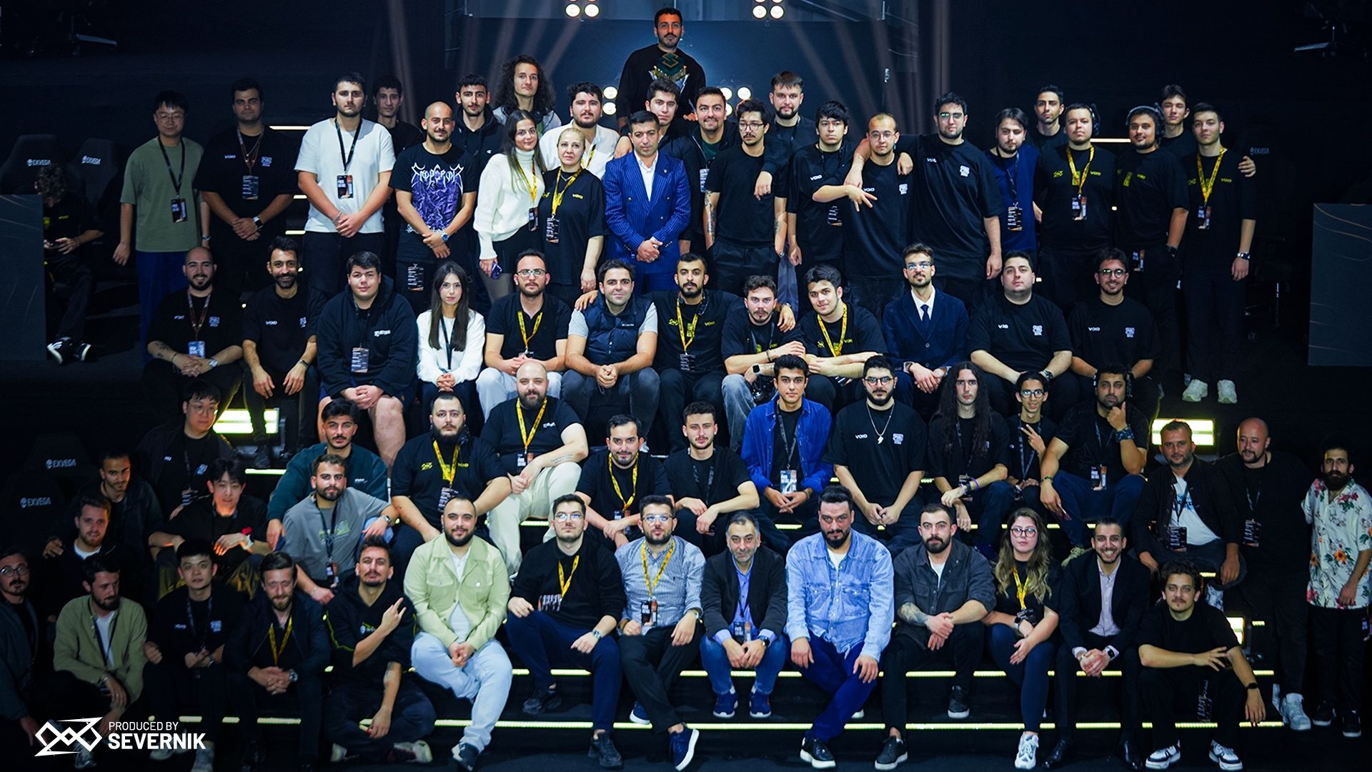 PMSL EU Fall Season full crew team photo